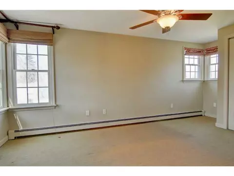 489 Squantum Dr, Warwick, RI 02888 photo 20
