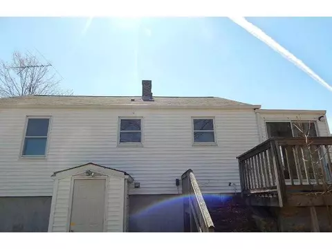 140 Warwick St, Woonsocket, RI 02895 photo 2