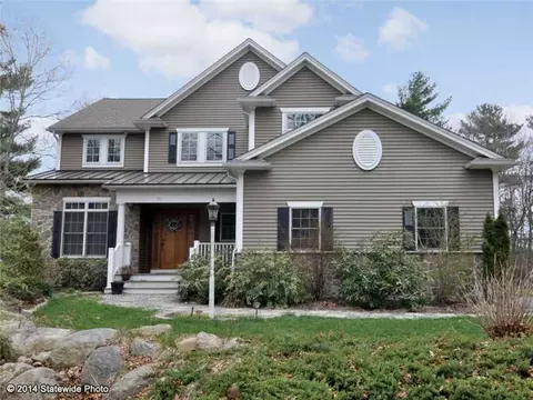 31 Shannon Rd, Exeter, RI 02822 photo 1