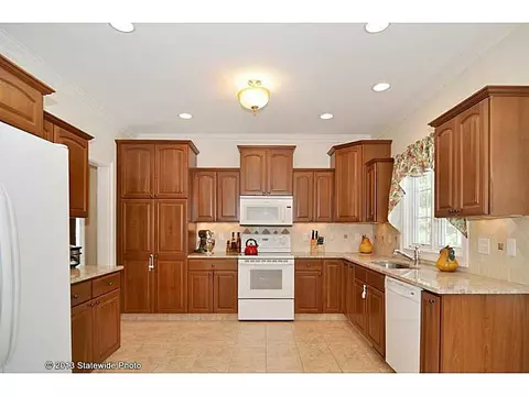 31 Shannon Rd, Exeter, RI 02822 photo 9