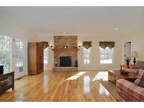31 Shannon Rd, Exeter, RI 02822 photo 5