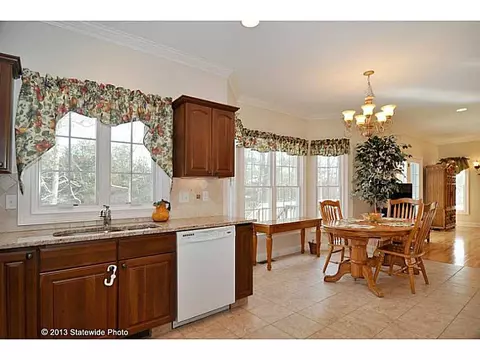 31 Shannon Rd, Exeter, RI 02822 photo 12