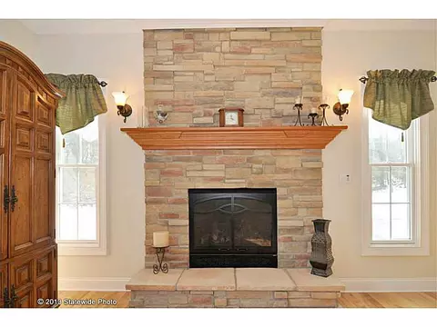 31 Shannon Rd, Exeter, RI 02822 photo 4