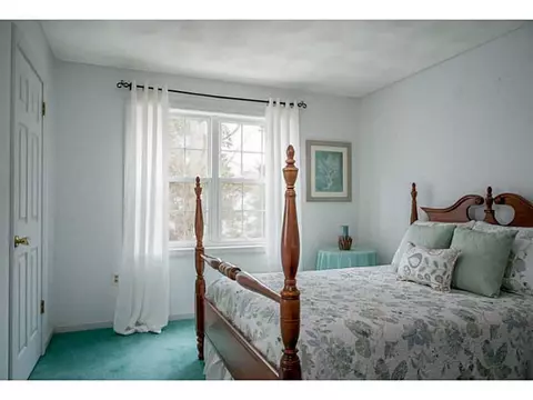 28 Windward Dr, Westerly, RI 02891 photo 18