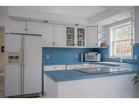 28 Windward Dr, Westerly, RI 02891 photo 13