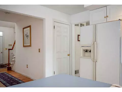 28 Windward Dr, Westerly, RI 02891 photo 11
