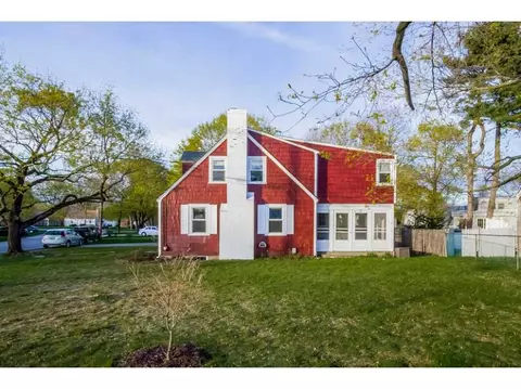 48 Pilgrim Dr, Warwick, RI 02888 photo 19