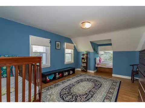 48 Pilgrim Dr, Warwick, RI 02888 photo 14