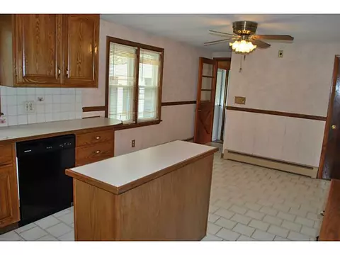 9 Circle Rd, Smithfield, RI 02917 photo 5