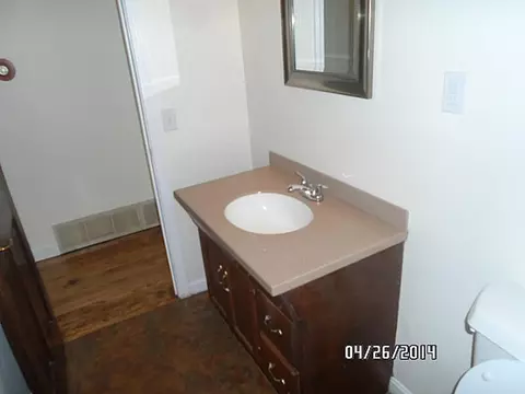 587 Grandview Ave, Woonsocket, RI 02895 photo 8