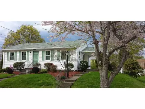 142 Manila Ave, Woonsocket, RI 02895 photo 1
