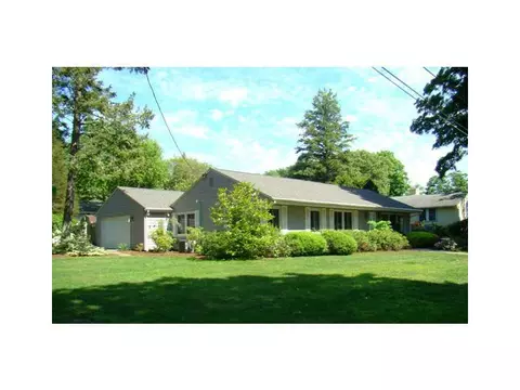 6 Crawford Ave, Warwick, RI 02889 photo 1
