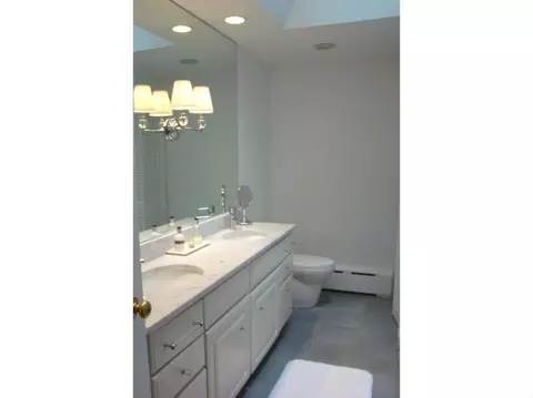 6 Crawford Ave, Warwick, RI 02889 photo 17