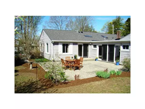 6 Crawford Ave, Warwick, RI 02889 photo 7