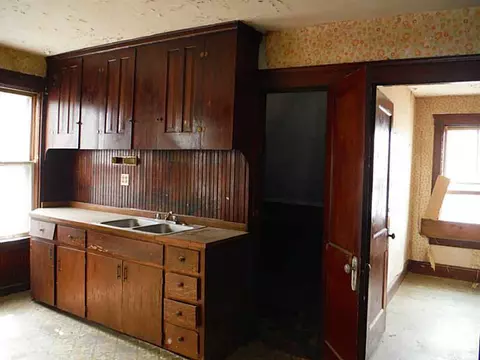 406 Front St, Woonsocket, RI 02895 photo 15