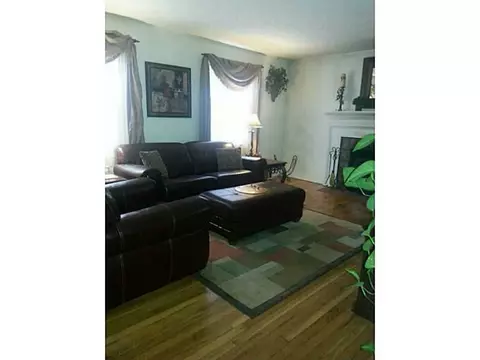 95 Stony Ln, Exeter, RI 02822 photo 4