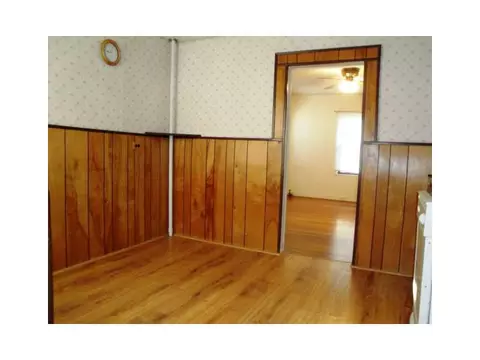 37 Clark St, Westerly, RI 02891 photo 8