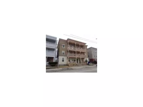 379 E School St, Woonsocket, RI 02895 photo 8