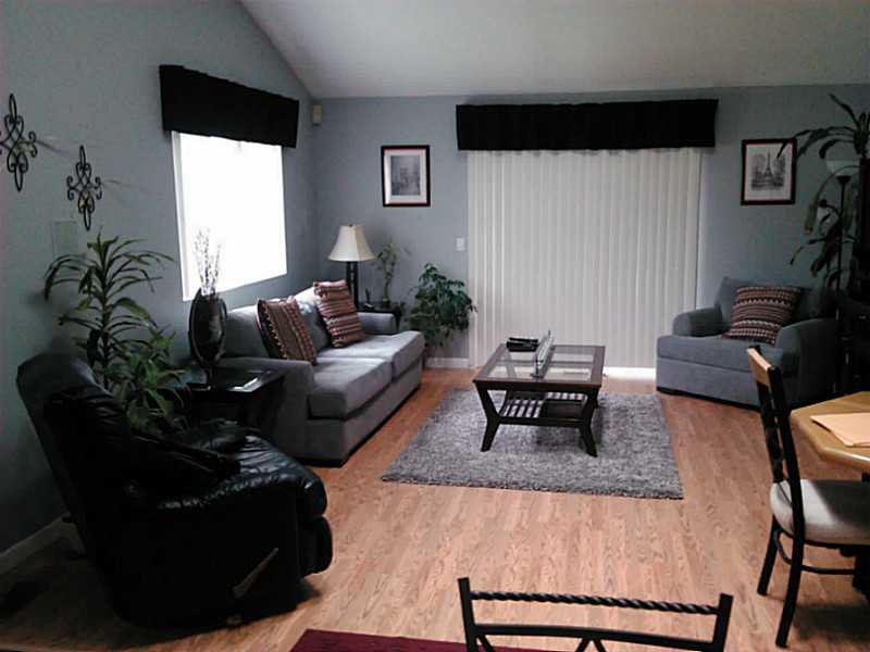 801 Williamsburg Cir, Warwick, RI 02886 photo 15