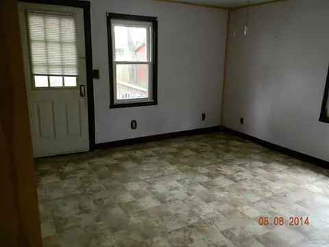 6 Wade St, Warwick, RI 02886 photo 6
