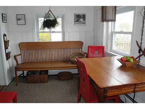 29 Claris St, Warwick, RI 02889 photo 9