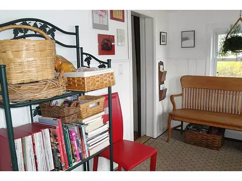 29 Claris St, Warwick, RI 02889 photo 10