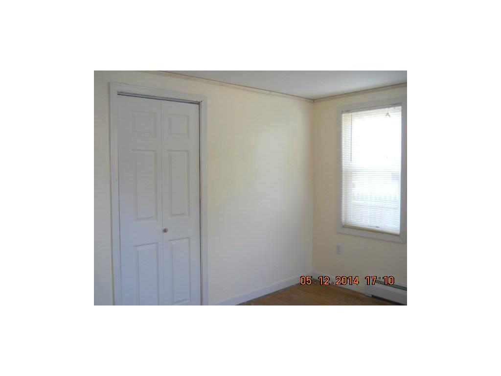 30 Powhatan St, Warwick, RI 02889 photo 7