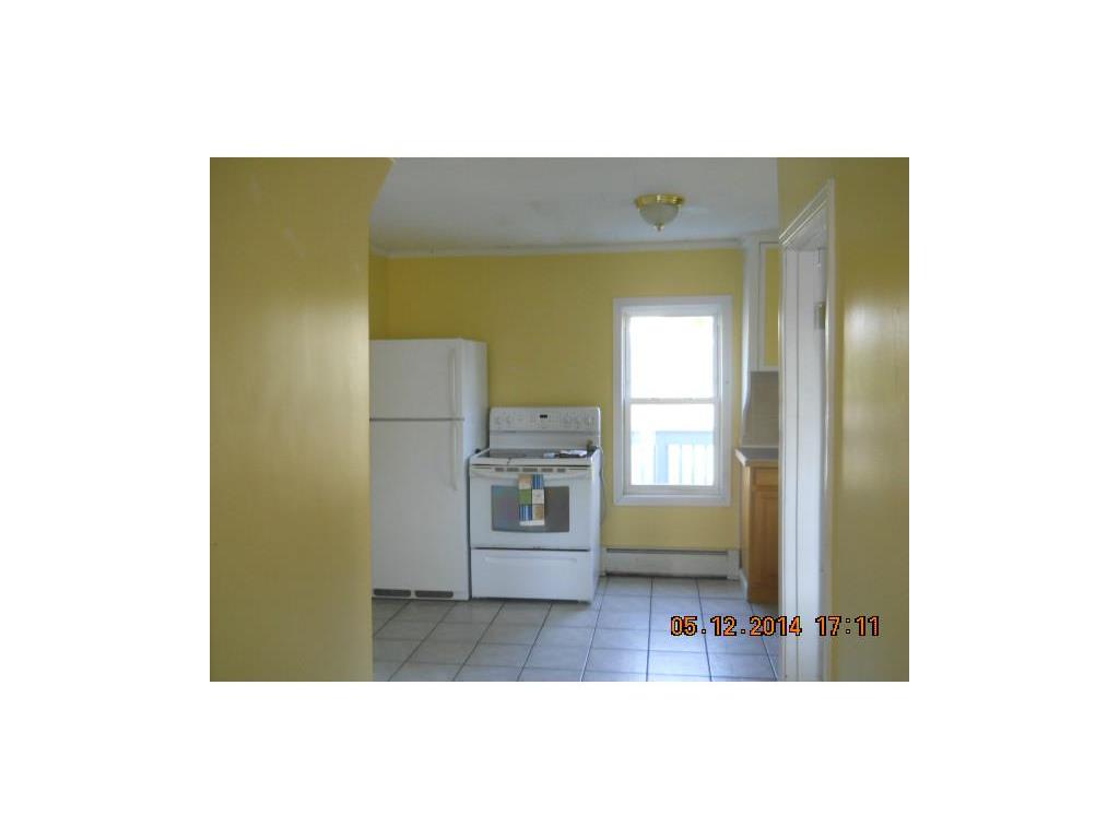 30 Powhatan St, Warwick, RI 02889 photo 8