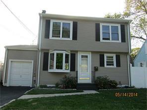 27 Harmony Ct, Warwick, RI 02889 photo 3