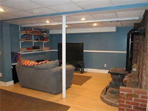 27 Harmony Ct, Warwick, RI 02889 photo 14