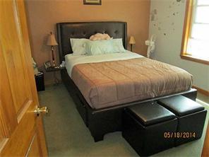 27 Harmony Ct, Warwick, RI 02889 photo 18