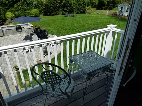 47 Briarcliff Ave, Warwick, RI 02889 photo 12