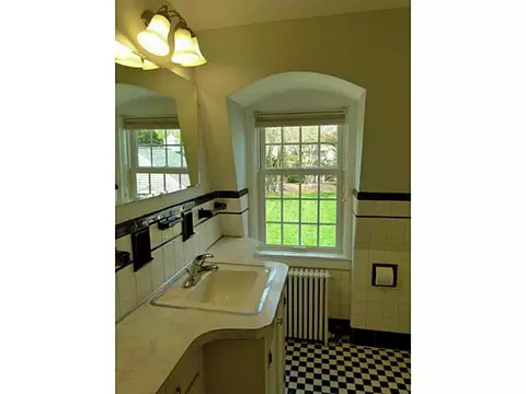 47 Briarcliff Ave, Warwick, RI 02889 photo 19