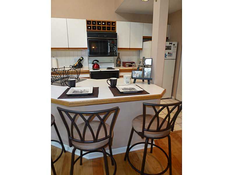 853 Halifax Dr, Warwick, RI 02886 photo 4