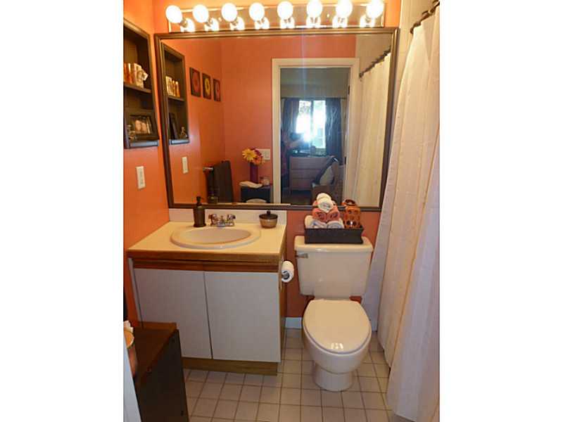 853 Halifax Dr, Warwick, RI 02886 photo 13