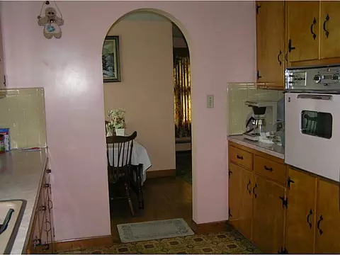 696 Central St, Burrillville, RI 02830 photo 5