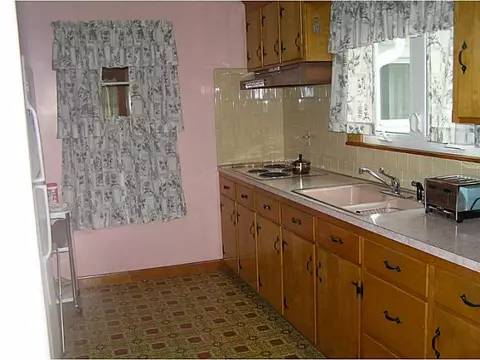 696 Central St, Burrillville, RI 02830 photo 4