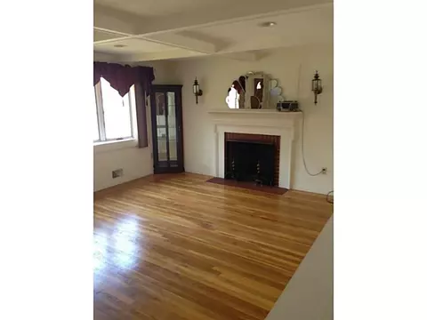 28 Waco Ct, Warwick, RI 02889 photo 6