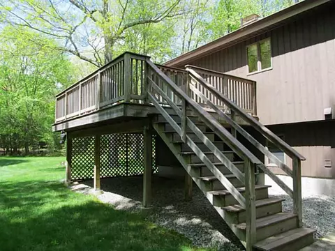 396 Chestnut Hill Rd, Glocester, RI 02814 photo 4