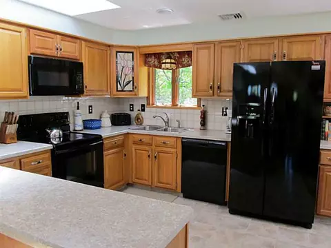 396 Chestnut Hill Rd, Glocester, RI 02814 photo 8