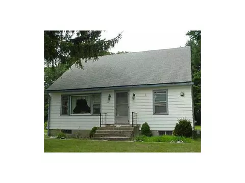 47 Lane 4, Warwick, RI 02888 photo 1