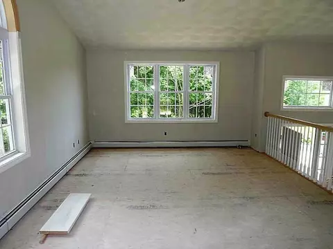 136 Nipmuc Rd, Foster, RI 02825 photo 3