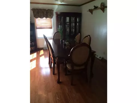 584 Walnut Hill Rd, Woonsocket, RI 02895 photo 6