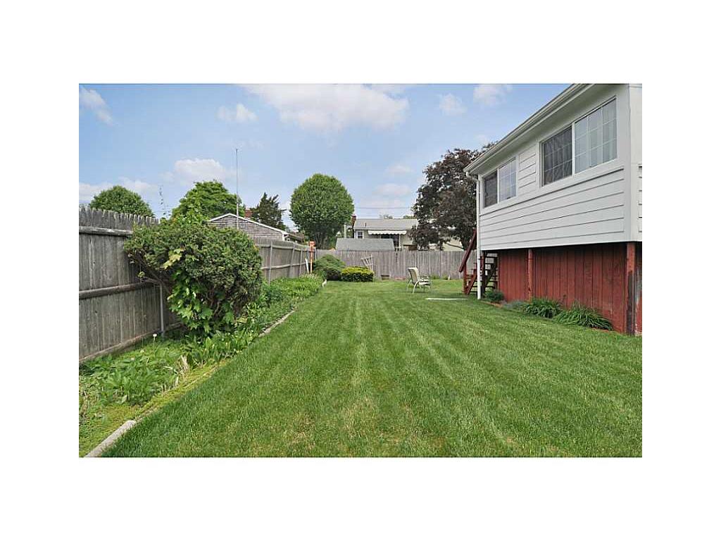 9 Lewis St, Warwick, RI 02886 photo 16
