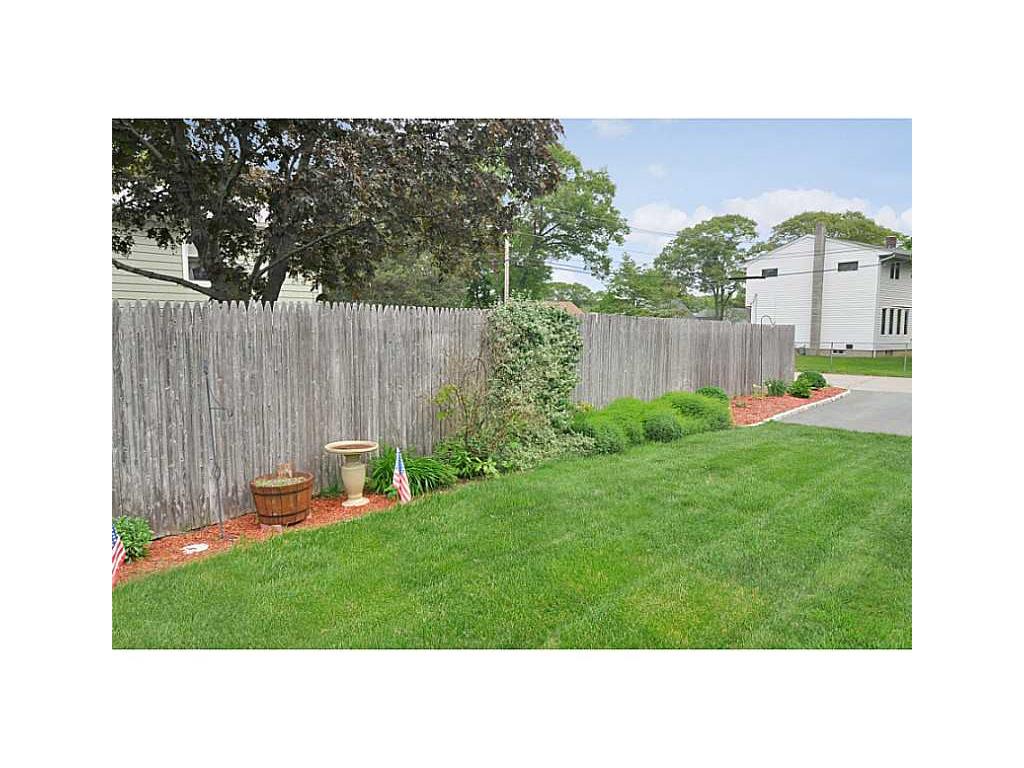 9 Lewis St, Warwick, RI 02886 photo 15