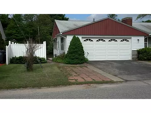 3 Anderson Ave, Warwick, RI 02888 photo 12