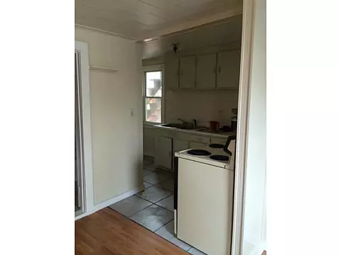 278 Bernon St, Woonsocket, RI 02895 photo 9