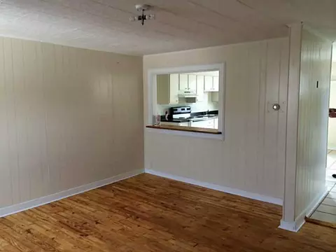 278 Bernon St, Woonsocket, RI 02895 photo 13
