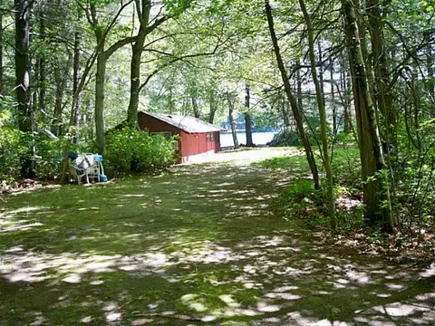 5 Lost Acres Dr, Glocester, RI 02814 photo 2
