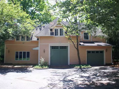 136 Beacon Ave, Warwick, RI 02889 photo 22